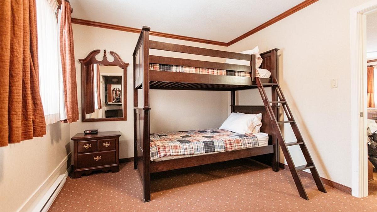 Mount Robson Inn Джаспер Номер фото